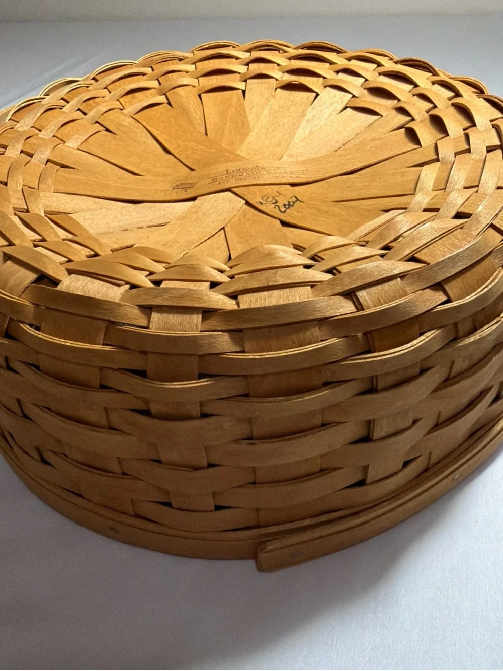 Longaberger 2007 Round Keeping Basket 9